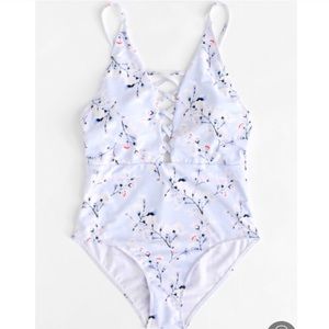 One piece bathing suit